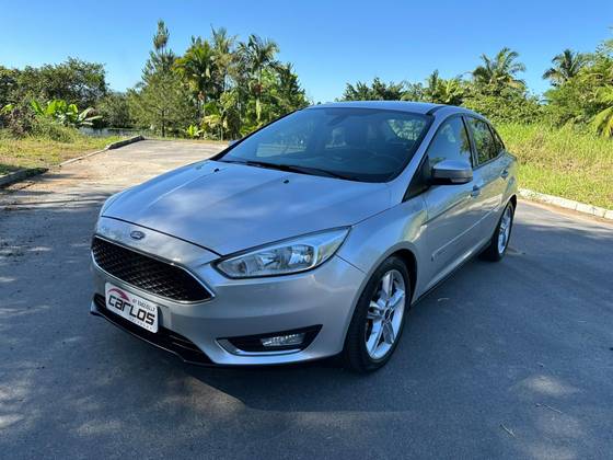 FORD FOCUS 2.0 SE SEDAN 16V FLEX 4P POWERSHIFT FORD FOCUS 2.0 SE SEDAN 16V FLEX 4P POWERSHIFT